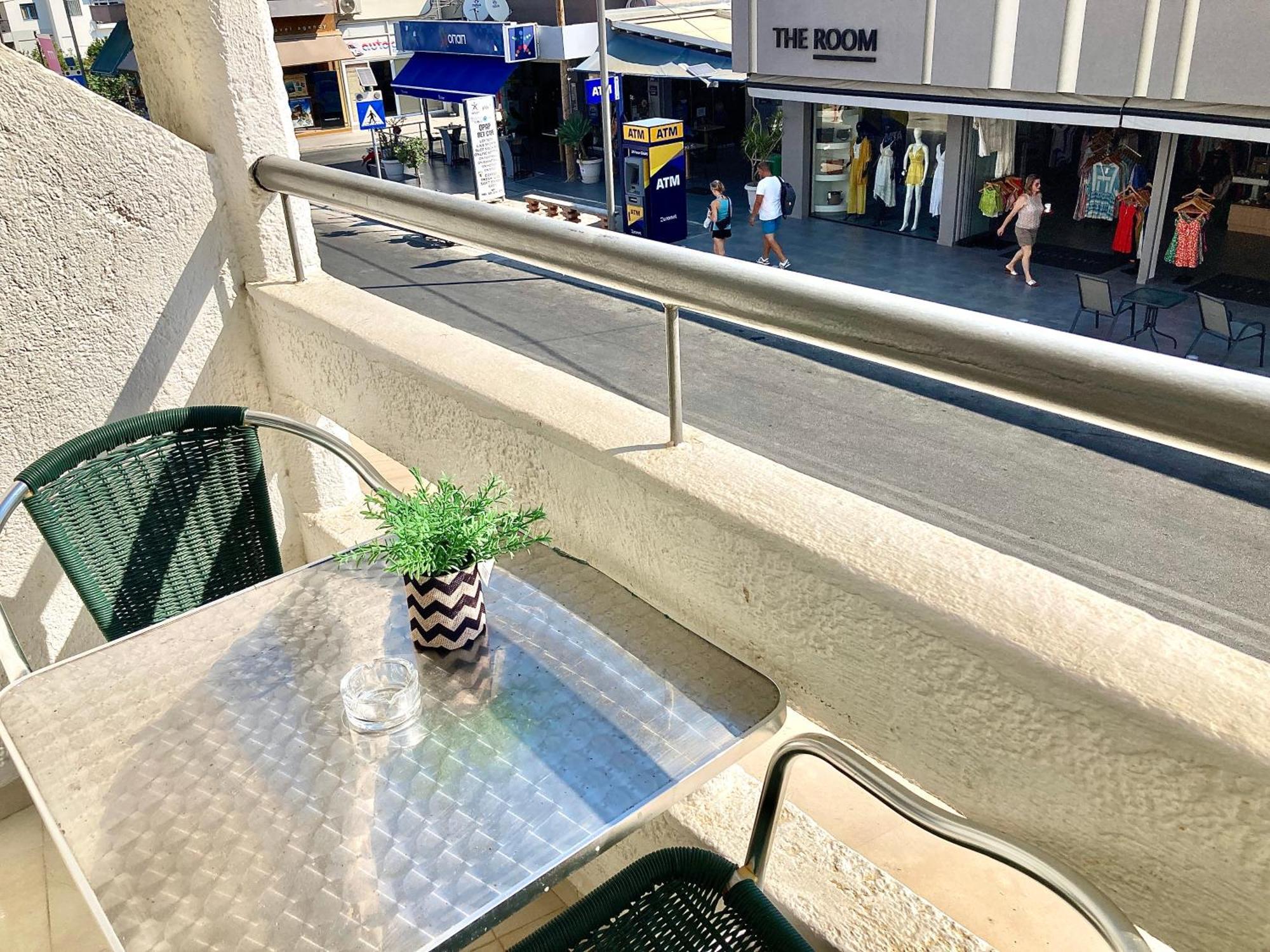 Eleana Apartments Khersónisos Eksteriør bilde