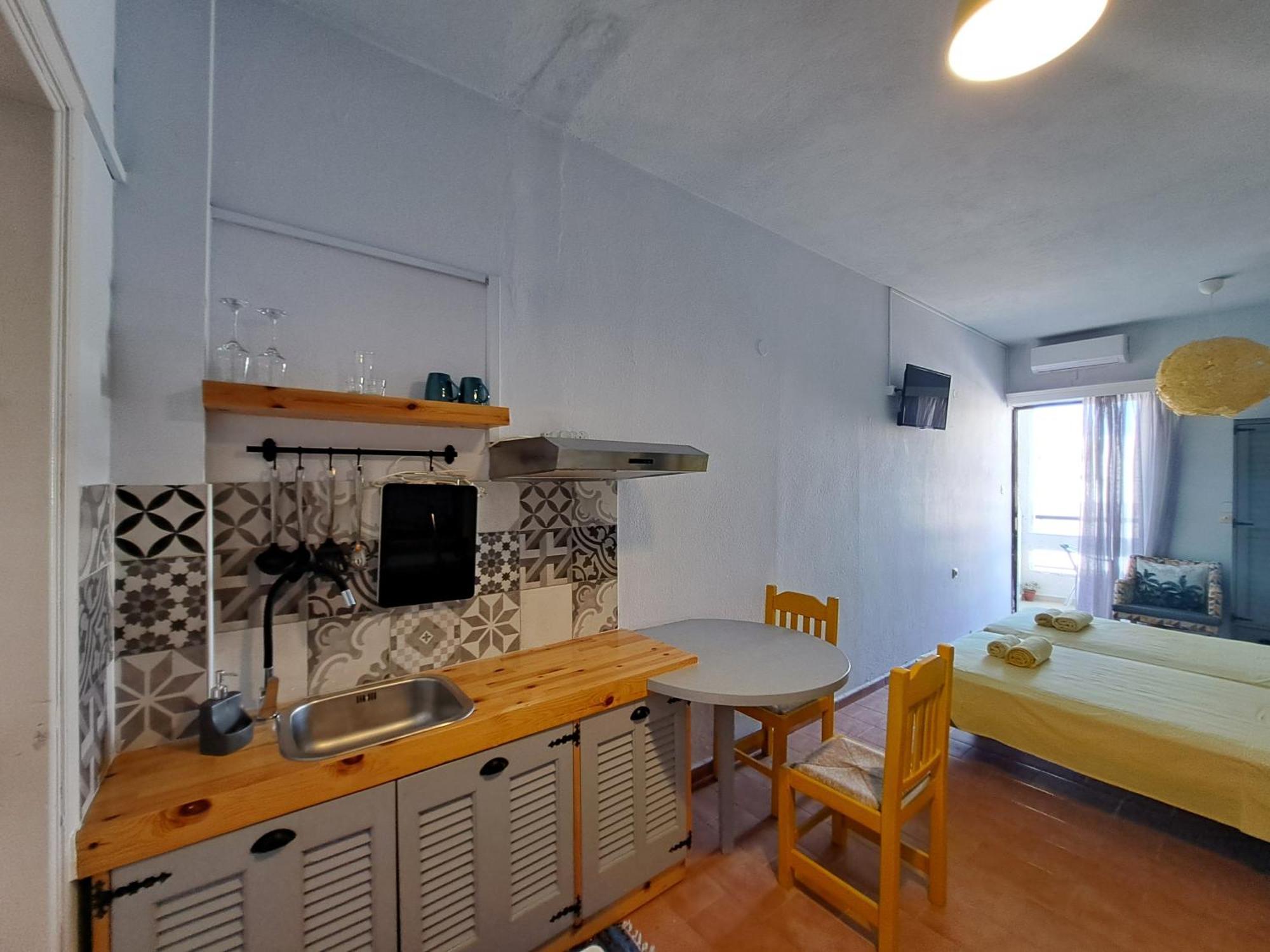 Eleana Apartments Khersónisos Eksteriør bilde